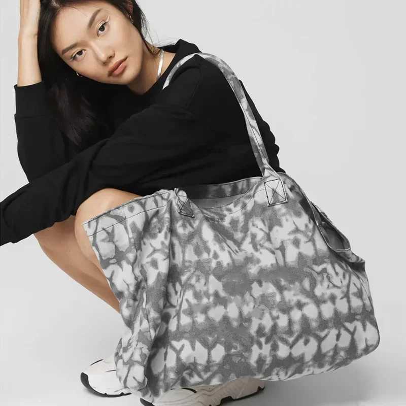 Totes Womens Yoga Exercise Laptop Travel Gym Portable Yoga Bag for Sports Academy Commuting Large Size Grey Y250324