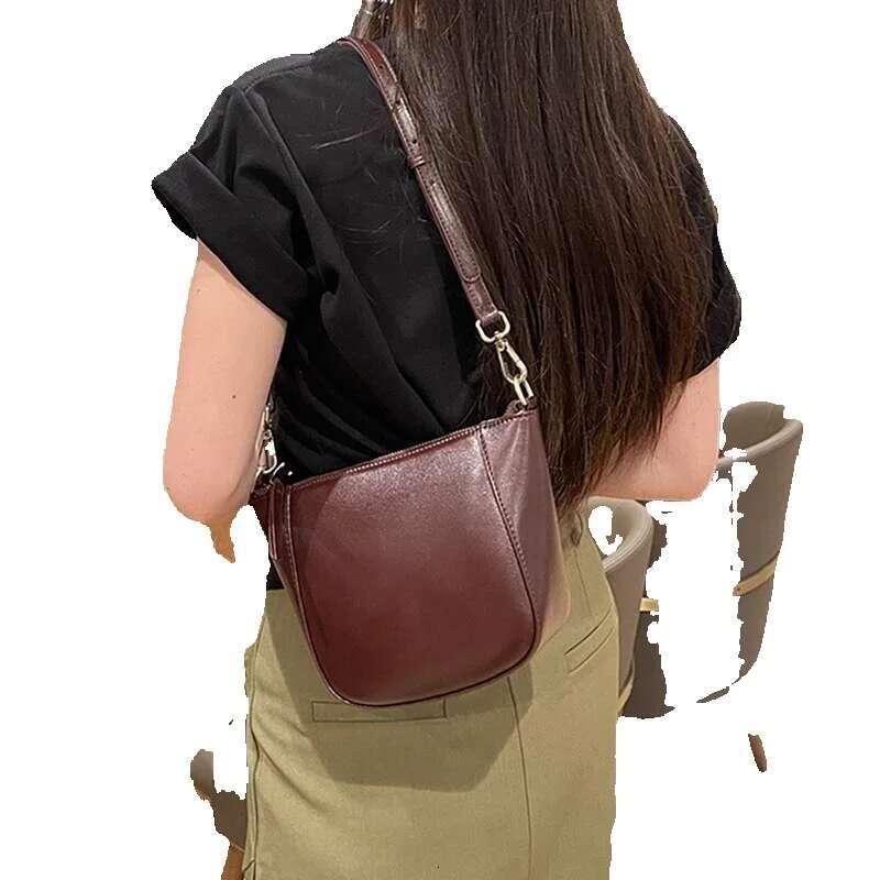 Hifashion Cowhide Genuine Leather Saddle Small Shoulder Bags For Women 2025 Designer Crossbody Purse Cute Ladies Handbags
