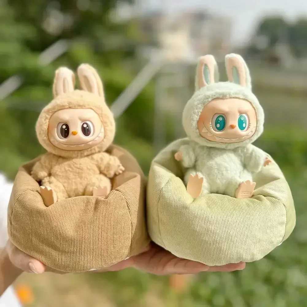 Used for 17cm Labubu mini sofa Bjd doll room decoration second-generation Par series doll car mini sofa bedXJ250324
