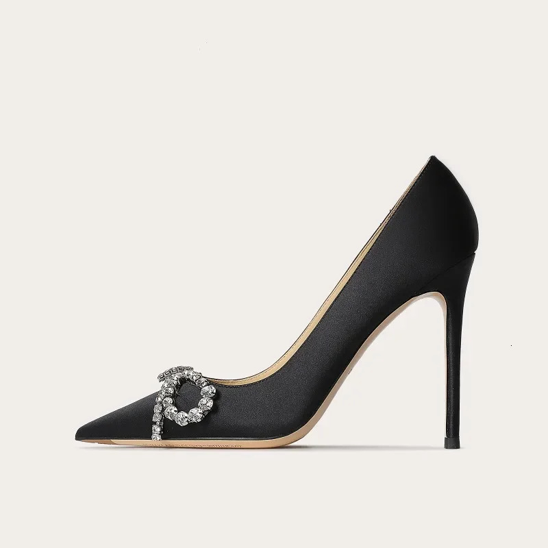 -selling solid color womens shoes for featuring angular toes and slim heels as well as rhinestone bow decorated ski boots 250318