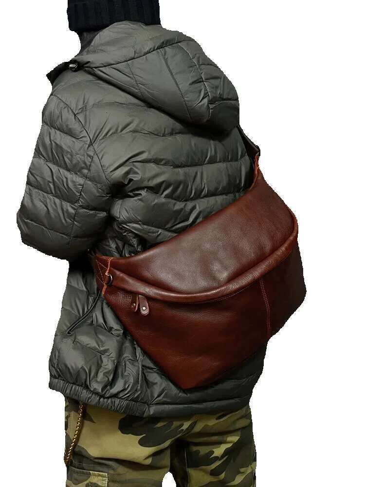 Large Capacity Genuine Leather Men's Chest Bag Retro Fashion Casual Real Cowhide Daily Sports Big Shoulder Messenger Bags