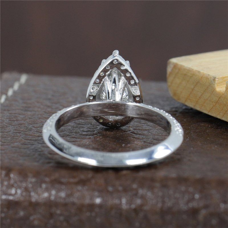 Jewelry White Gold Ring For Women 14K 18K Solid Gold 1.5 Carat Pear Halo Lab Diamond Engagement Ring IGI CVD HPHT Diamond Womens Gold Ring