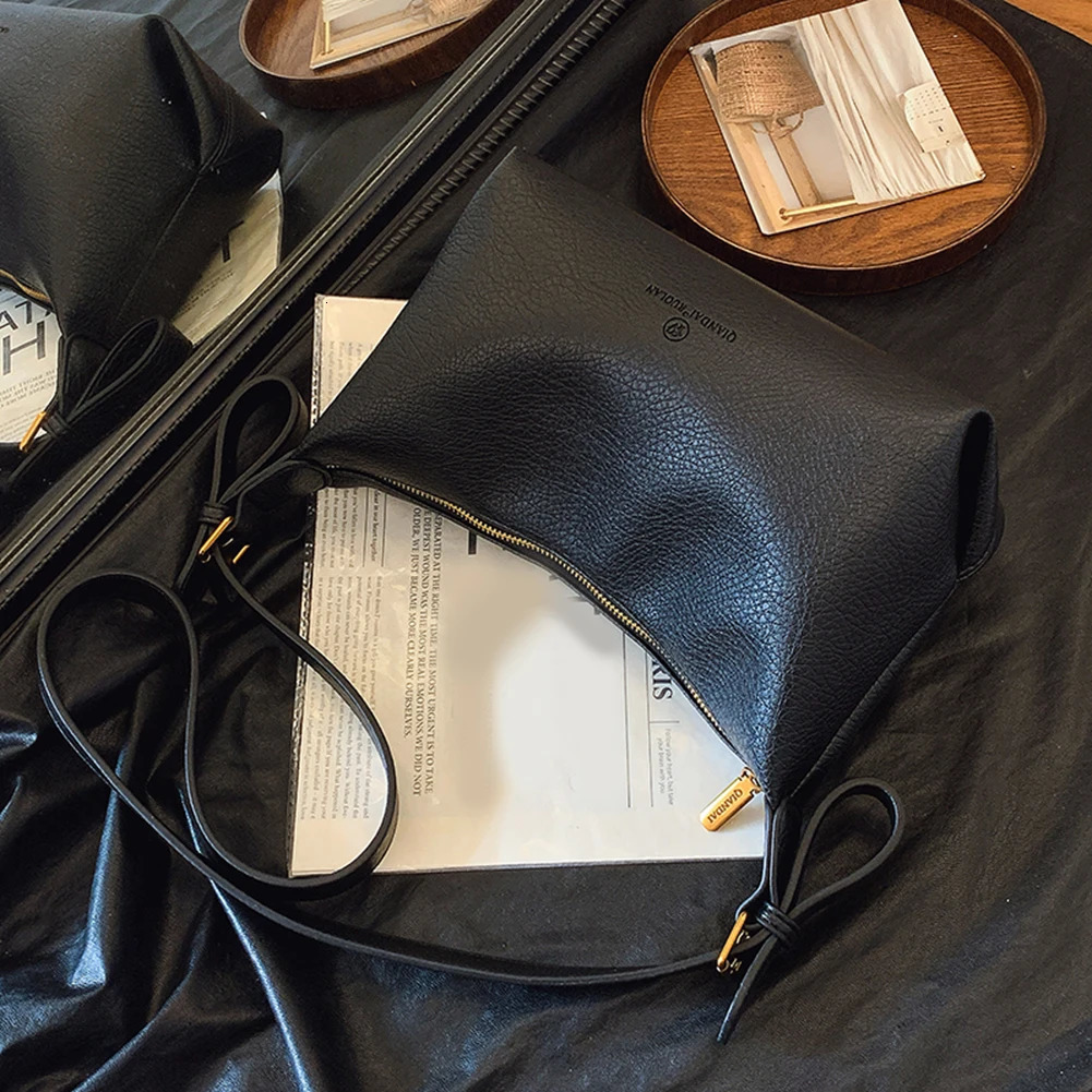 Women All-Match Crescent Bag Large Capacity Simple Shoulder Bag PU Leather Casual Sling Bag Date Party Bag 250324