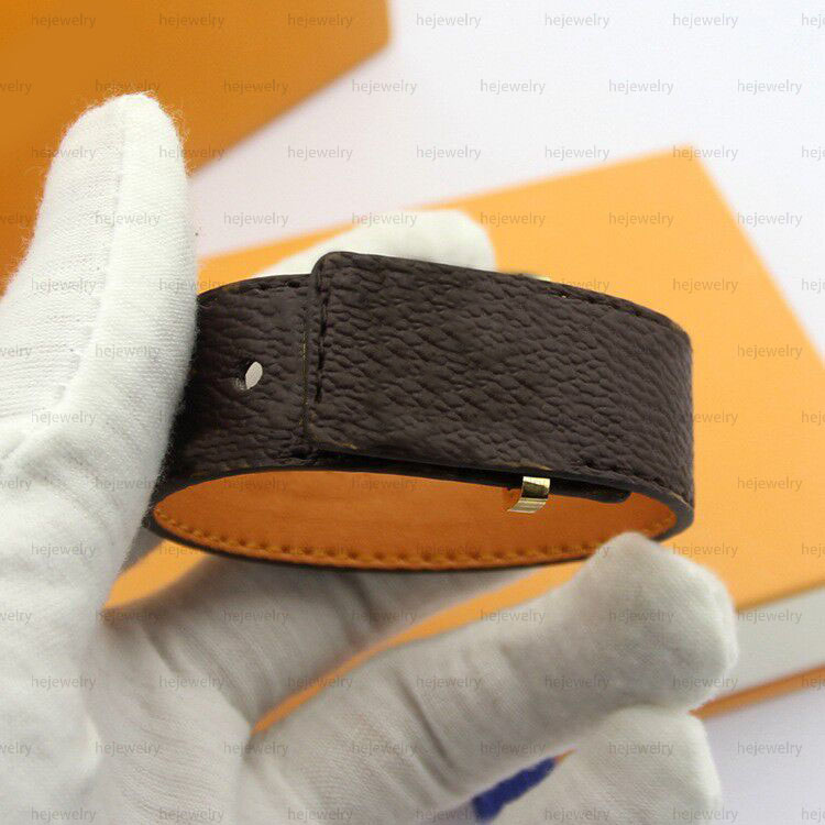 Leather bracelet designer bangle mens designer bracelet women simple luxury jewelry brown black couple gift plated gold mens bracelet casual ornament retro zh216