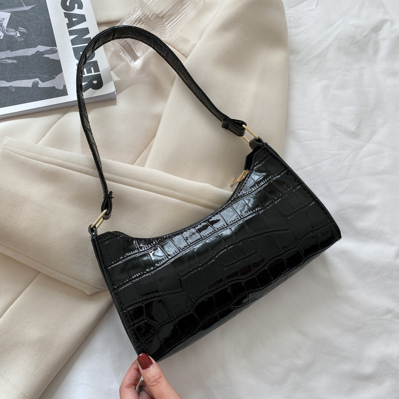 Women's shoulder bag embossed underarm bag Summer trend new stone candy colored hand 2025s hot
