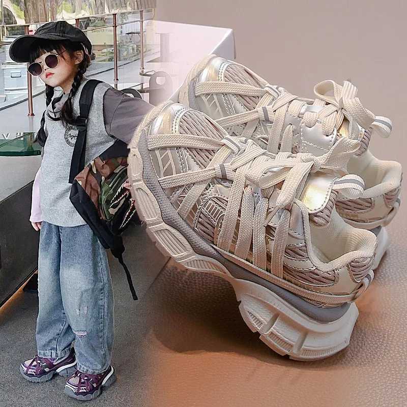 Childrens Sneakers Chunky 2024 New Girls Basketball Shoes Fashion Versatile Kids Maternal Boys Sports Shoes for School Breathable W250324