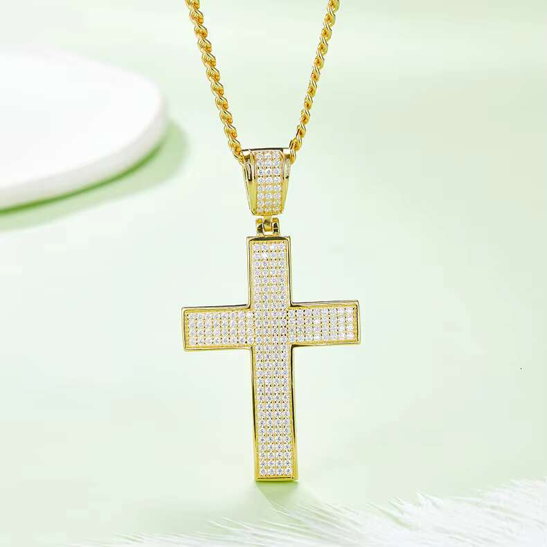 J004 Guangzhou Jewelry Wholesale 925 Sterling Silver Iced Out VVS Diamond Hip Hop Necklace Moissanite Cross Pendant for Mens