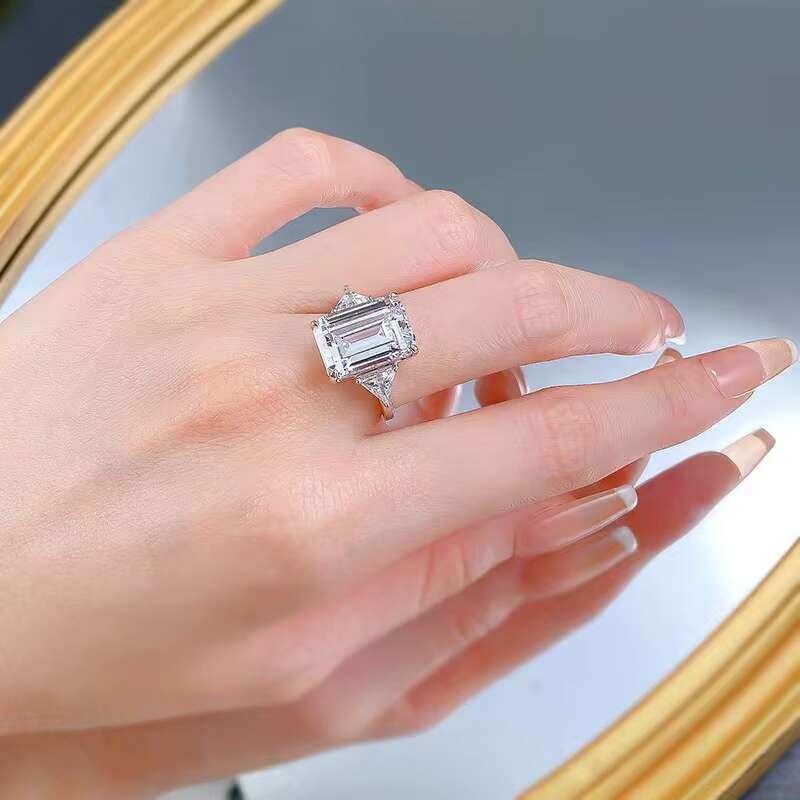 High Quality 925 Sterling Silver Moissanite Wedding Ring D Color 10*14mm 10CT Emerald Cut 18K White Gold Plated