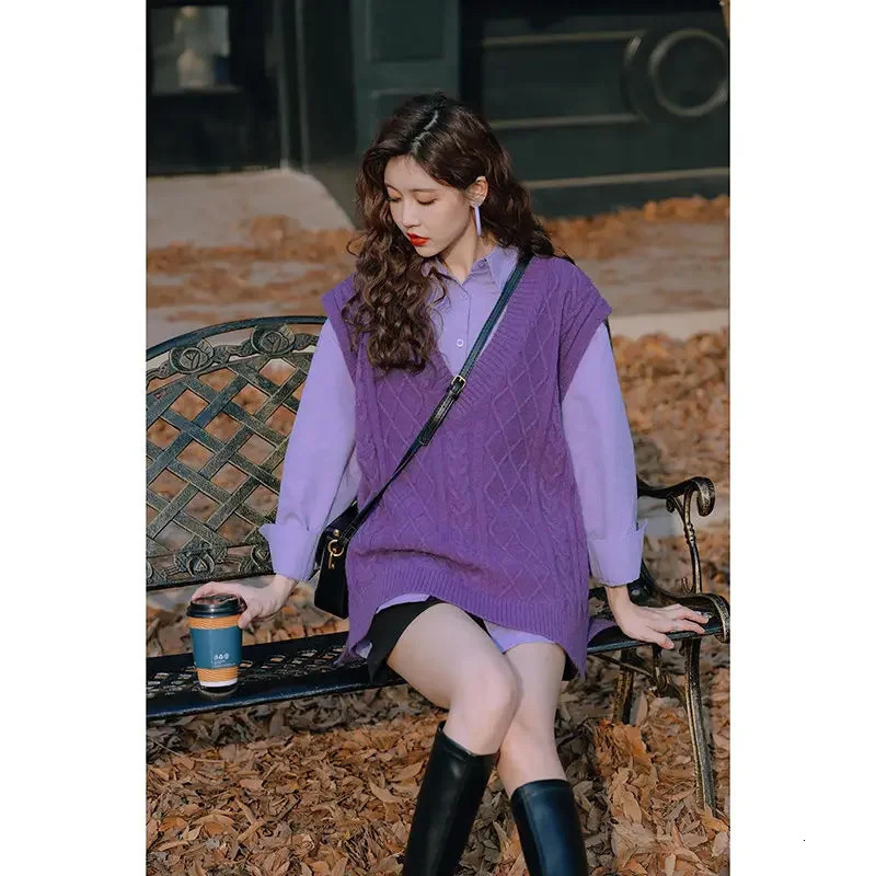 StylishNiche Versatile polo neck long sleeved shirtSen System Vneck cable knit shoulder vest 2piece set China origin 250318