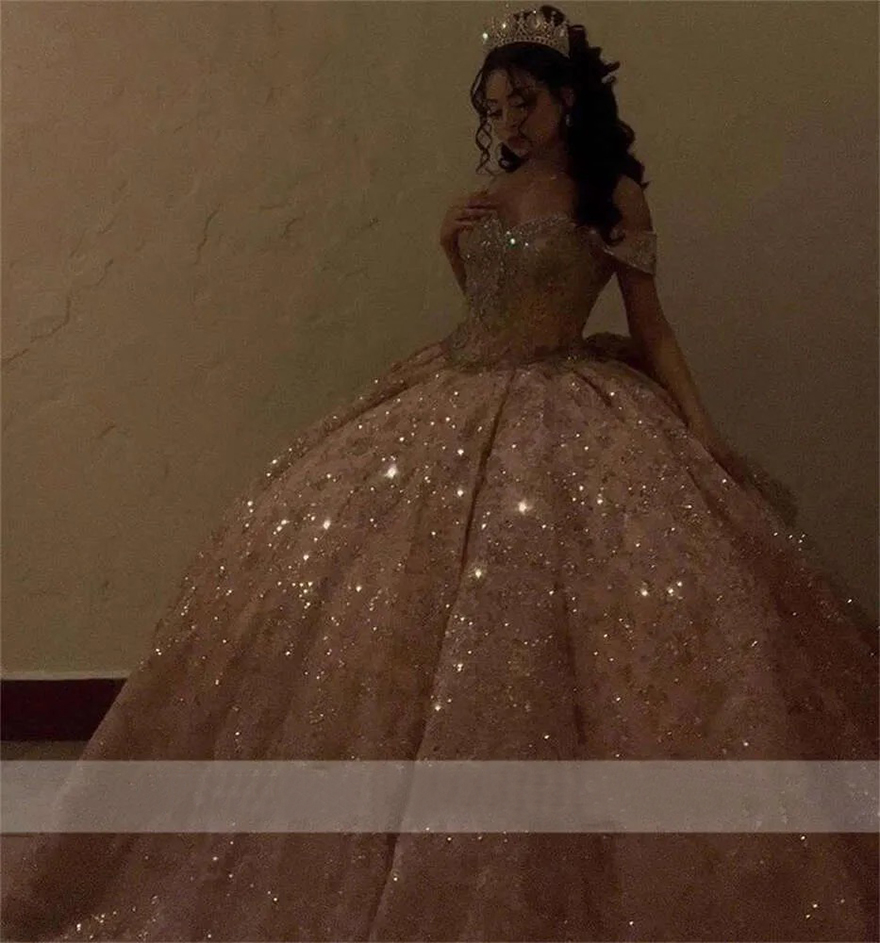 Champagne Rose Gold Off The Shoulder Ball Gown Quinceanera Dresses For Girls Sparkly Beaded Birthday Party Gowns Lace Up Back