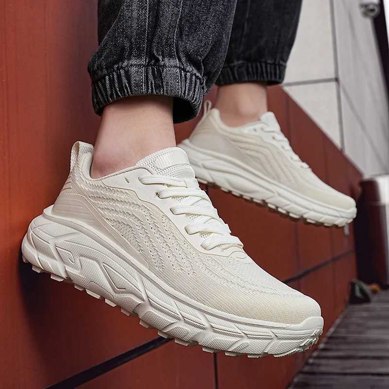 Clifton 9 High-quality Cushioning Running Shoes New Mens trainers Luxury Mesh Walking Wen Sneakers Outdoor Casual Hiking ShoesC250325