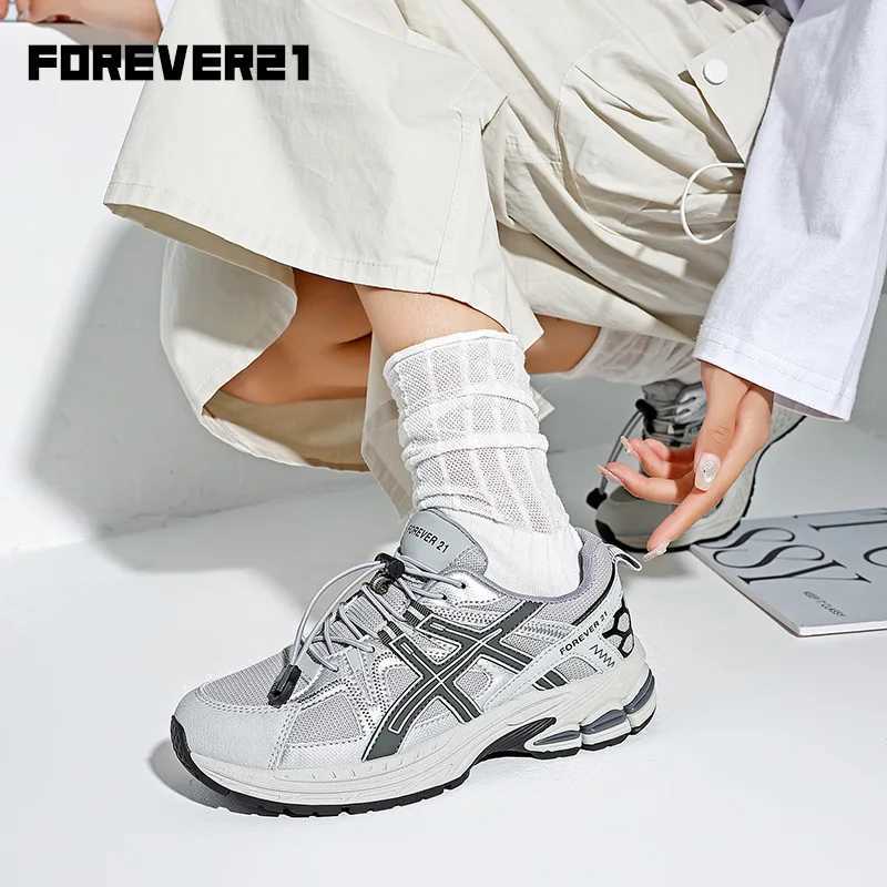 Mens Running Shoes 2025 Low Cut Breathable Brand Sneakers Men Fashion Trainers Cfortable Casual Sports Shoes for MenC250325