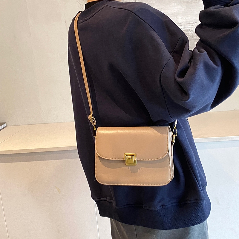 Hot selling high-grade small bag women's new fashion fashion texture niche pop crossbody bag women's single shoulder small square bag