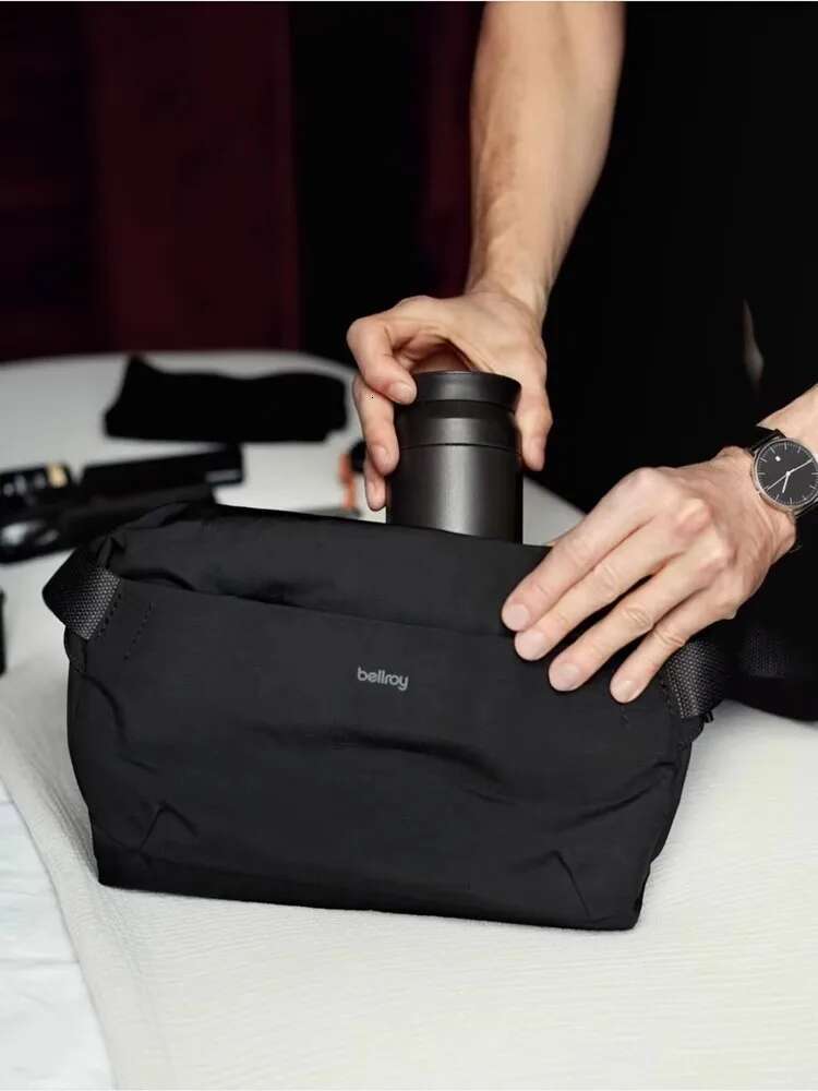 Australian Venture Sg 9L Explorer Chest Large Capacity Waterproof Shoulder Crossbody Bag