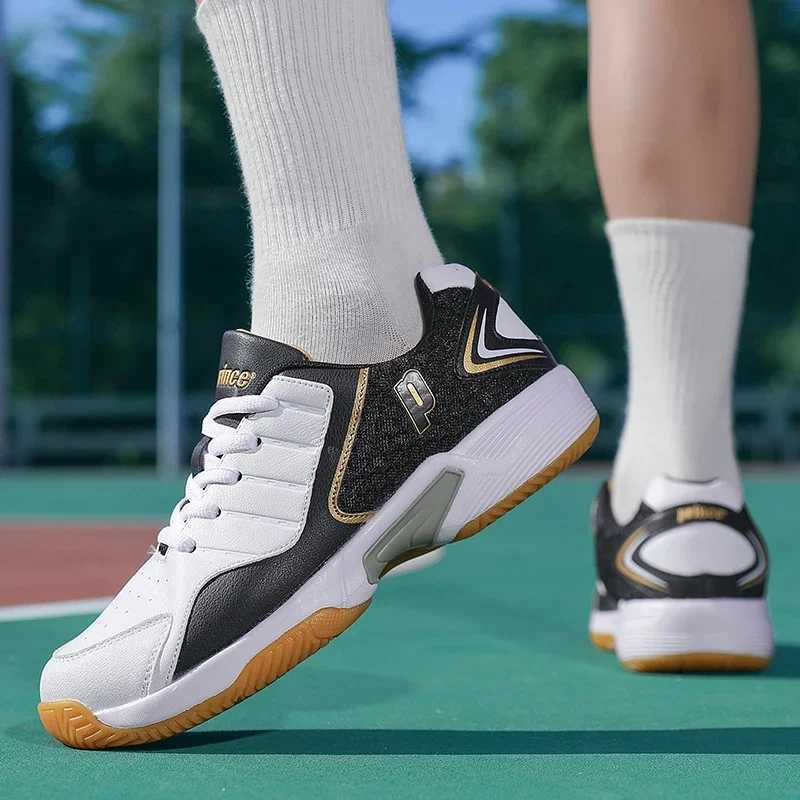 Professional Men Wen Leather Badminton shoes Couple Anti-Slip Training Sneaker Lightweight Tennis Shoes Volleyball sport shoesC250325