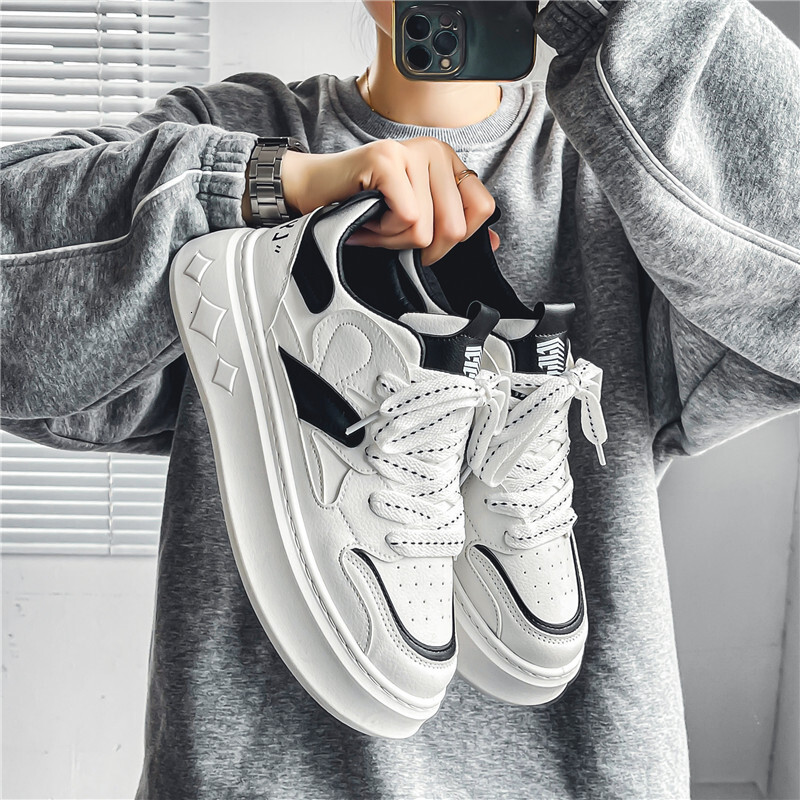 2025S New Trend Designer Men S Spring Small White Thick Soles Trendy Board Men S Shoes Versatile Casual Sports And High Fashion Shoes