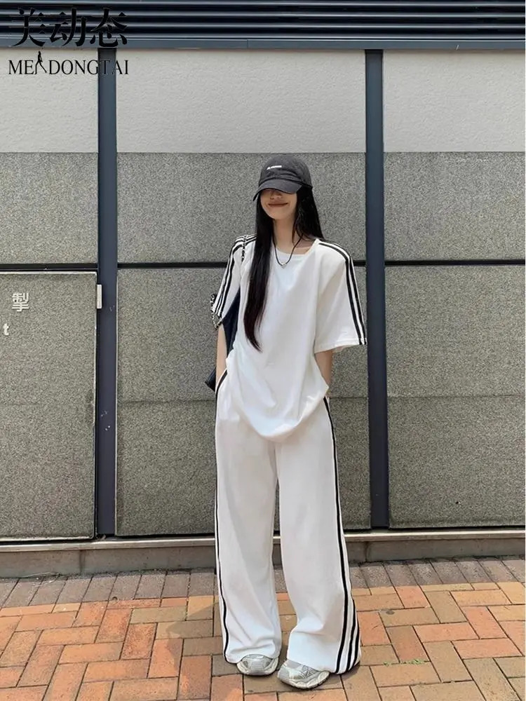 Spring and summer loose casual suit womens striped short sleeved T-shirt wearing floor sweeping wide leg pants two-piece set 250320