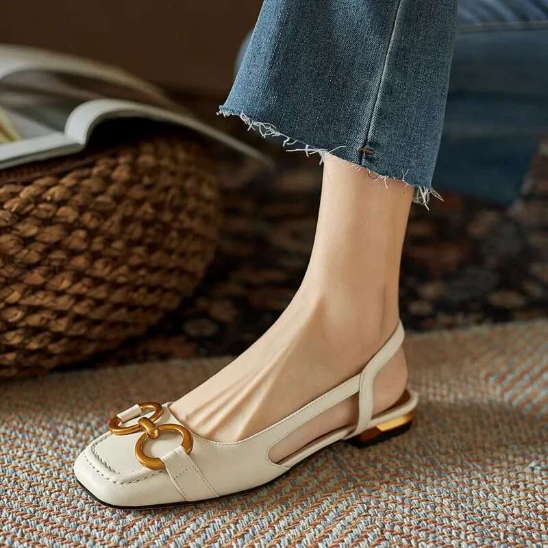 2025 Summer New Retro Low Heel Suede Office Women's Shoes High Quality Elegant Sleeves Designer Fashion Women's Flat Sandals