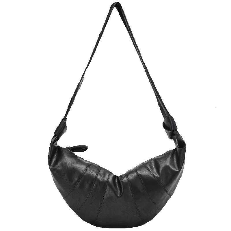French Niche Designer Dumpg Boys Fashion Chest Crossbody Croissant Leather Men Big Bag