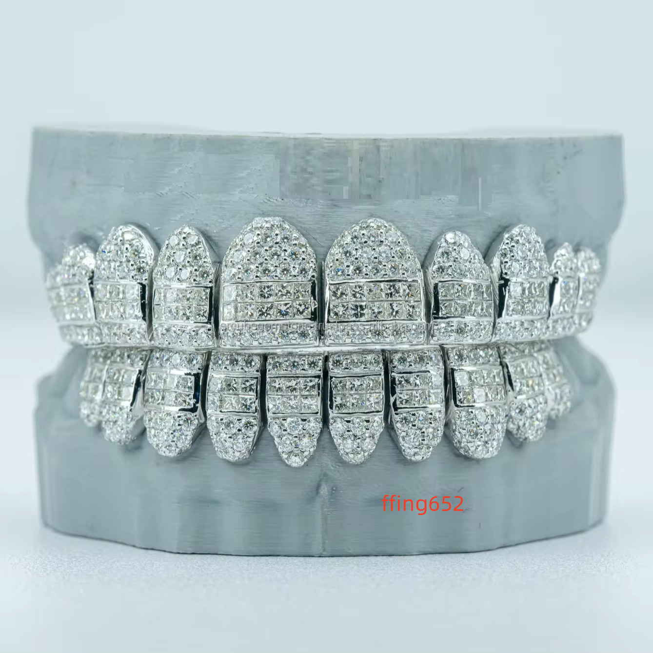 Custom VVS Iced Out Moissanite Round and Princess Cut Mixed Invisible Set Diamond Teeth Grillz Top Bottom Silver Jewelry for Men
