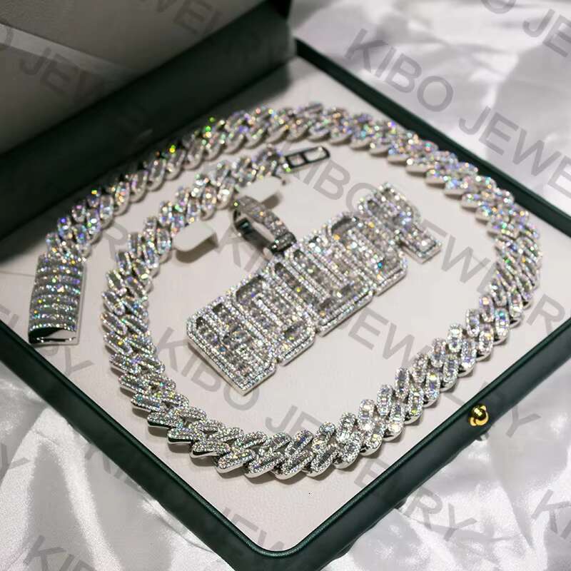 Custom Iced Out Hip Hop 18mm 925 Sterling Silver VVS Moissanite Name Pendant Wiht Cuban Link Chain Set