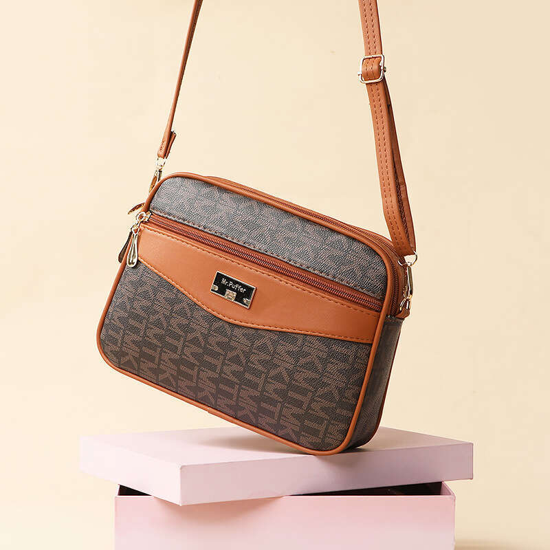 This year's popular for spring 2024, new with a sense of luxury, crossbody bags, large capacity, and versatile women's bags
