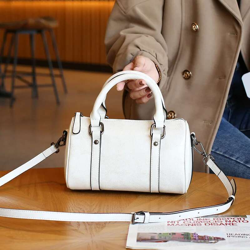 Genuine Leather Fashion Classic Female Boston Bag Large Capacity Women Split Messenger Bags Lady's Commute Solid Color Handbag