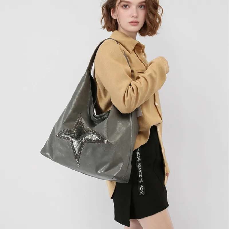 Large Capacity Rivet Punk Bag For Women New Retro Texture Single Shoulder Tote Bags Fashion Versatile Casual Ladies Handbags