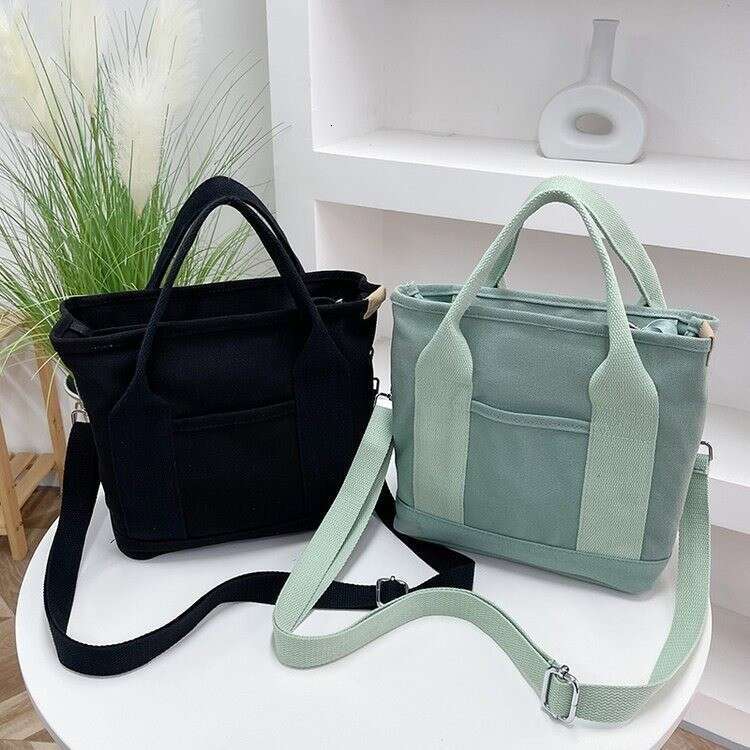 Large capacity thousand layer canvas handbag going out, mommy for leisure, commuting, bento bag, lightweight carrying bag
