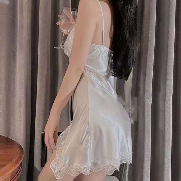 Popular Summer Lace Sexy Night Sleeping Dress Women Sleepwear Hot One Piece Satin Silk Nightgown