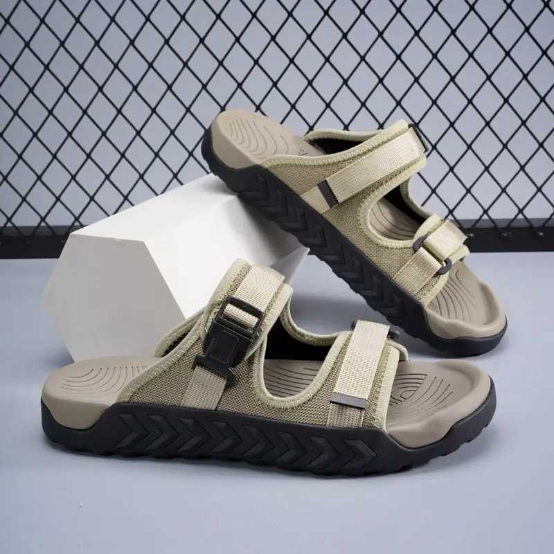 Mens sports slippers outdoor thick soled breathable slippers beach sandals summer casual shoes mens comfortable sandalsXJ250326