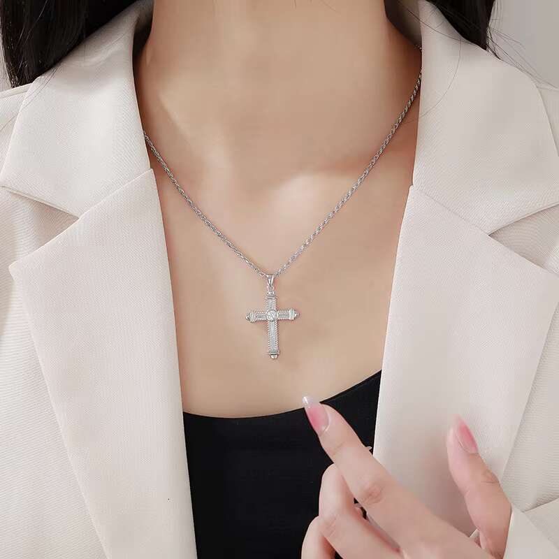 Hip Hop 925 Sterling Silver 4mm D Grade Vvs1 Moissanite Cross Pendant 18k Gold Plated Women Necklace for Men Jewelry