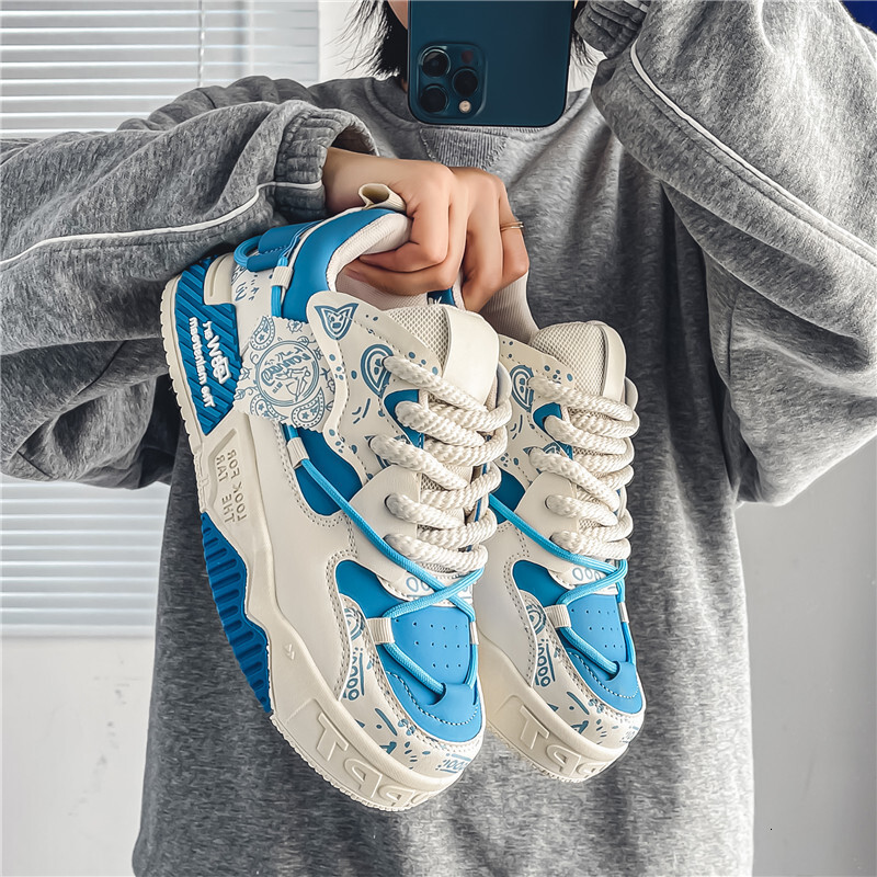 New Trend Designer Shoes For Men In Summer Internet Famous Thick Soled Versatile Breathable Sports Board Shoes Casual Teenage Height Increasing Niche 