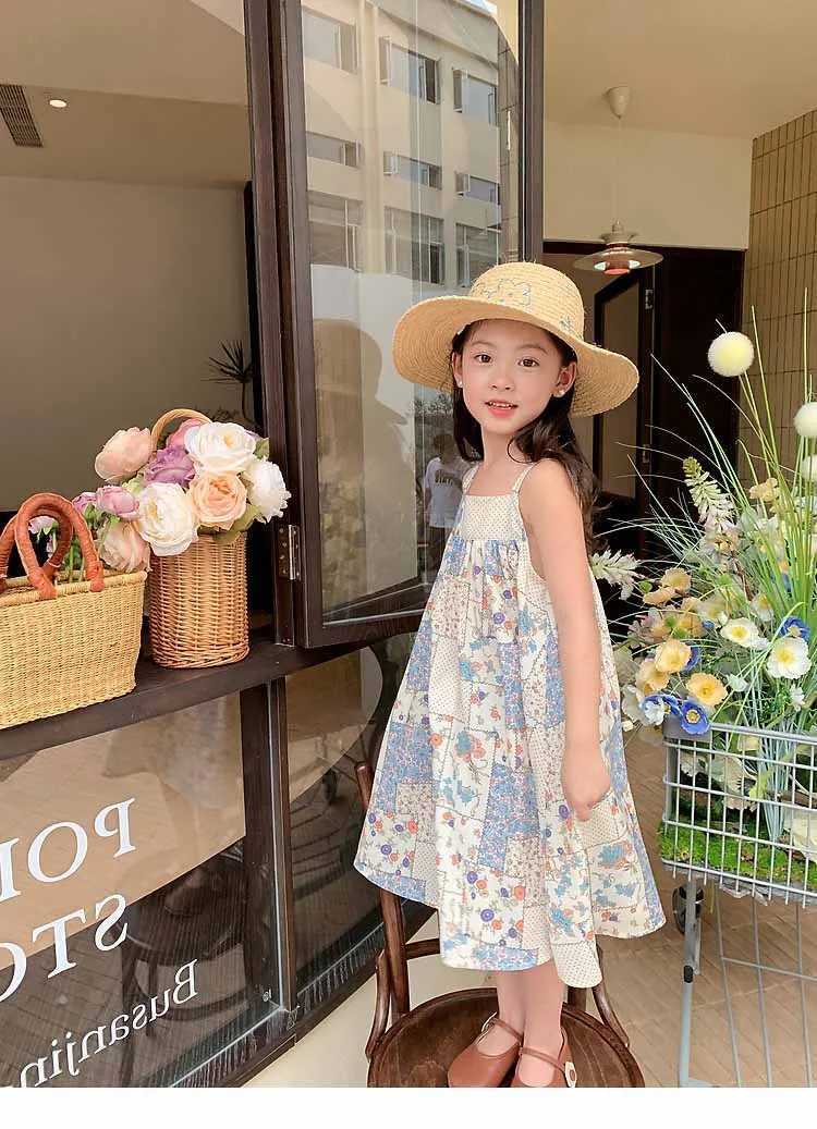 Girls casual dress with floral print and plain patch work sleeveless dress childrens clothing for girls aged 3 to 7 childrens clothing for girls W2503