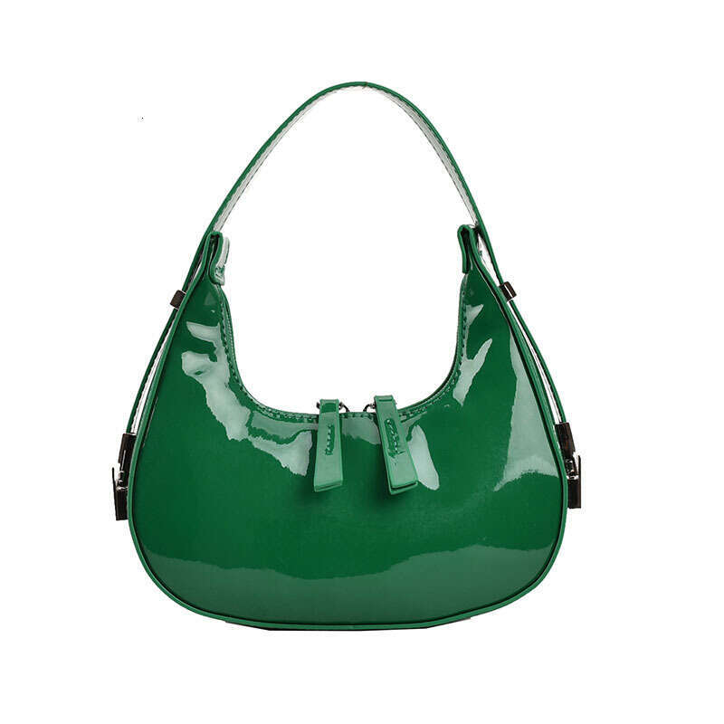 f5 Korean Ins niche design patent leather women's 2024 new autumn fashionable versatile shoulder armpit bag trend
