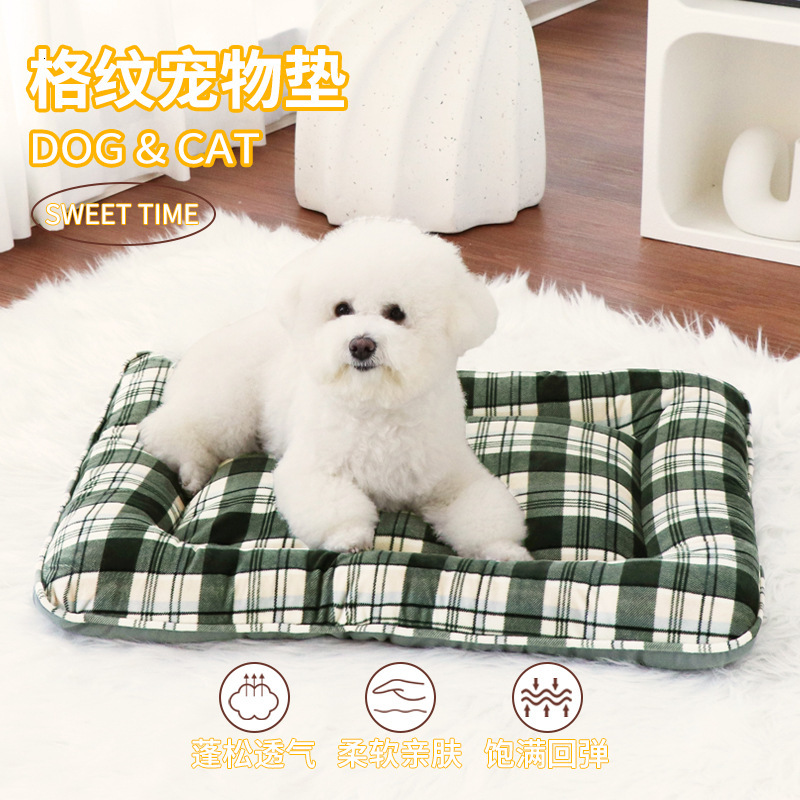 Pet Dog Mat Square Cat Dog Nest Dog Bed Crystal Velvet Bite resistant Air Cushion Thick Warm Dog Nest Supplies