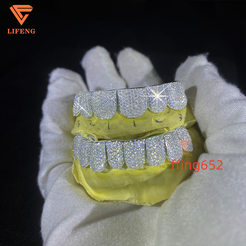 Iced Out VVS1 Moissanite Diamond Teeth for Grillz Customized 925 Silver White Gold Plated Grillz Teeth Grillz Hip Hop for Men