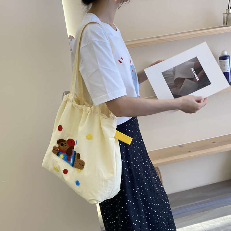 e8 Cute embroidery versatile artistic cloth tote women's lazy style large capacity commuting single shoulder bag