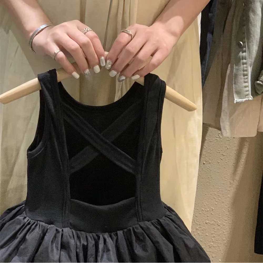 Summer Preschool Girls Dress Black Sweet Cool Breeze Cross Shoulderless Par Princess Sleeveless Dress Suitable for 1-7Y Girls W250326
