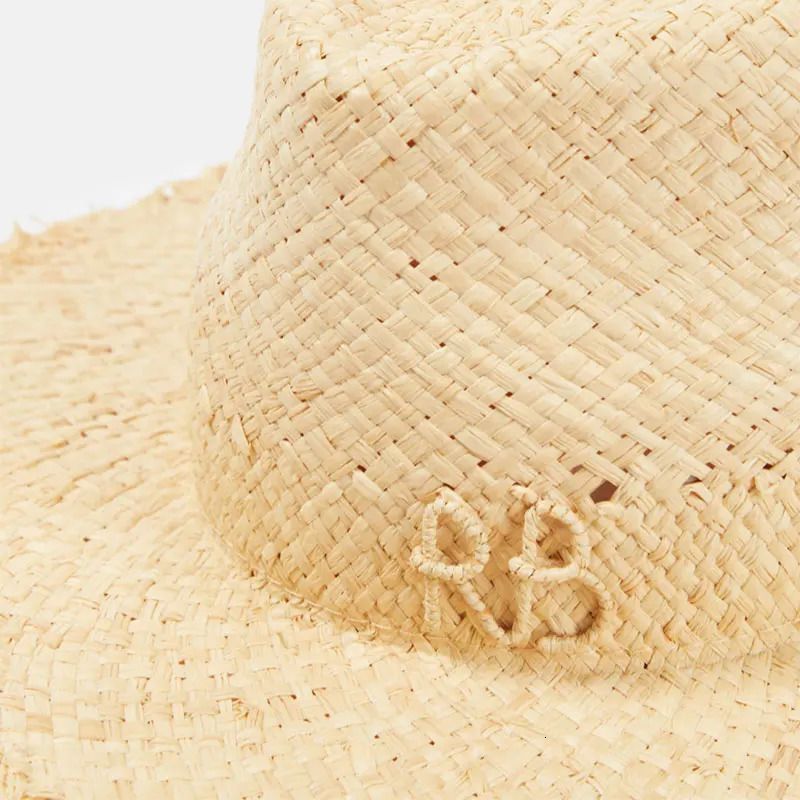 2025 Summer Raffia Straw Hat Beach Womens Seaside Panama Sun Hat Vacation Chain Pearl Flat Top Big Brim Straw Hat Handmade Caps 250325