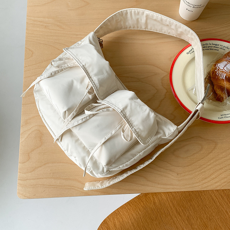 2025 New Tooling Wind Large Capacity Nylon Canvas Bag Korean Niche Design Casual All-in-one Shoulder Underarm Bag for Women