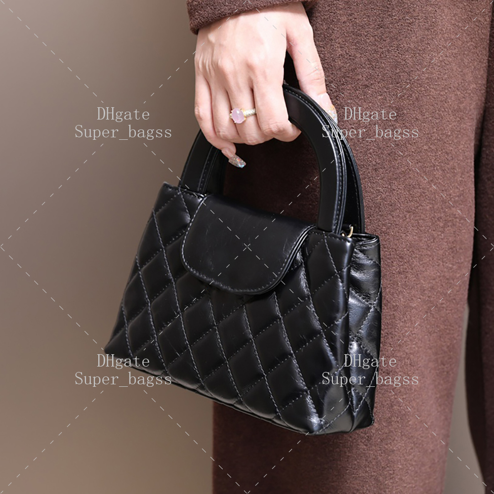 Luxury designer bag handbag leather shoulder bag 19CM chain bag mirror quality crossbody bag with box C535