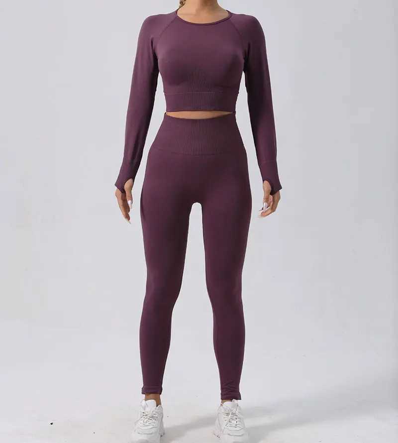 Seamless Leg Fitness Set Womens Sportswear Hip Lift Yoga Pants Running Fitness Clothing Comfortable Exercise Clothing W250326