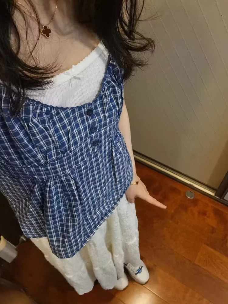 Casual womens fashionable blue front button plain printed Camis summer retro sleeveless womens fashion top 250321