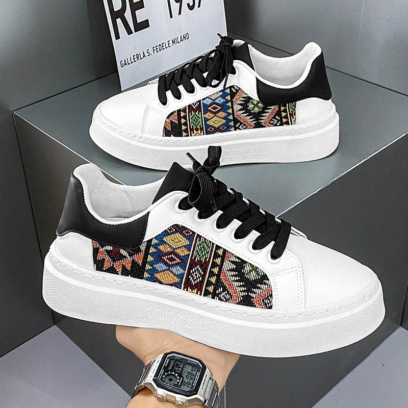 2025S New Trend Designer Men S New Spring Niche Trend Casual Board For Teenagers With Thick Leather Surface High Sole Bread And Trendy Shoes
