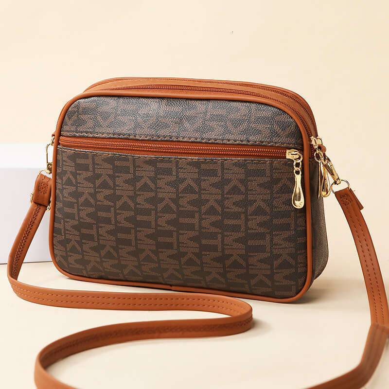 This year's popular for spring 2024, new with a sense of luxury, crossbody bags, large capacity, and versatile women's bags