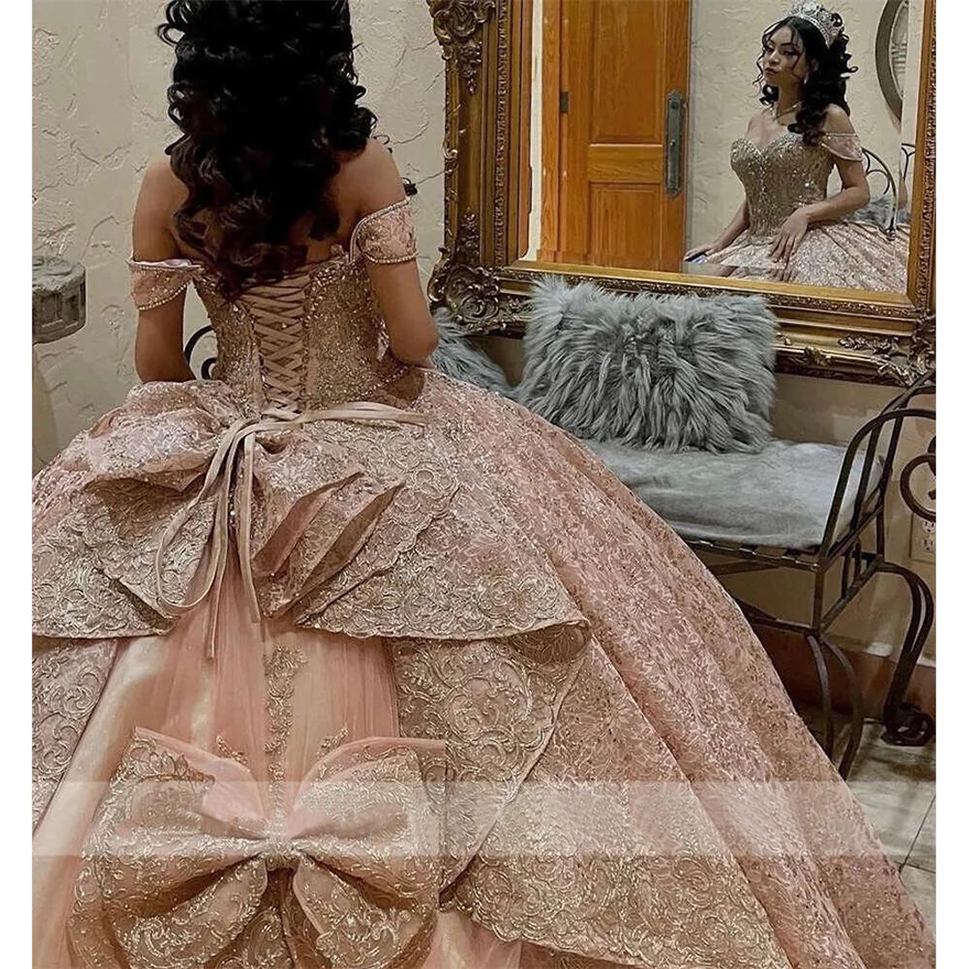 Champagne Rose Gold Off The Shoulder Ball Gown Quinceanera Dresses For Girls Sparkly Beaded Birthday Party Gowns Lace Up Back
