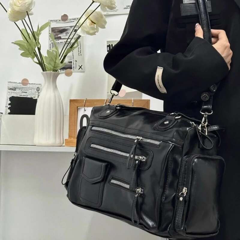 Punk Vintage Men Women All Match Casual Shoulder Bags Design Fashion Trendy Handbags Streetwear Ins Zipper Underarm Bag