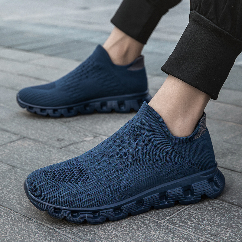 designer shoes 2025 new Men's shoes summer style breathable mesh upper casual knitted sock shoes for men slip-on style thick sole soft sole runni