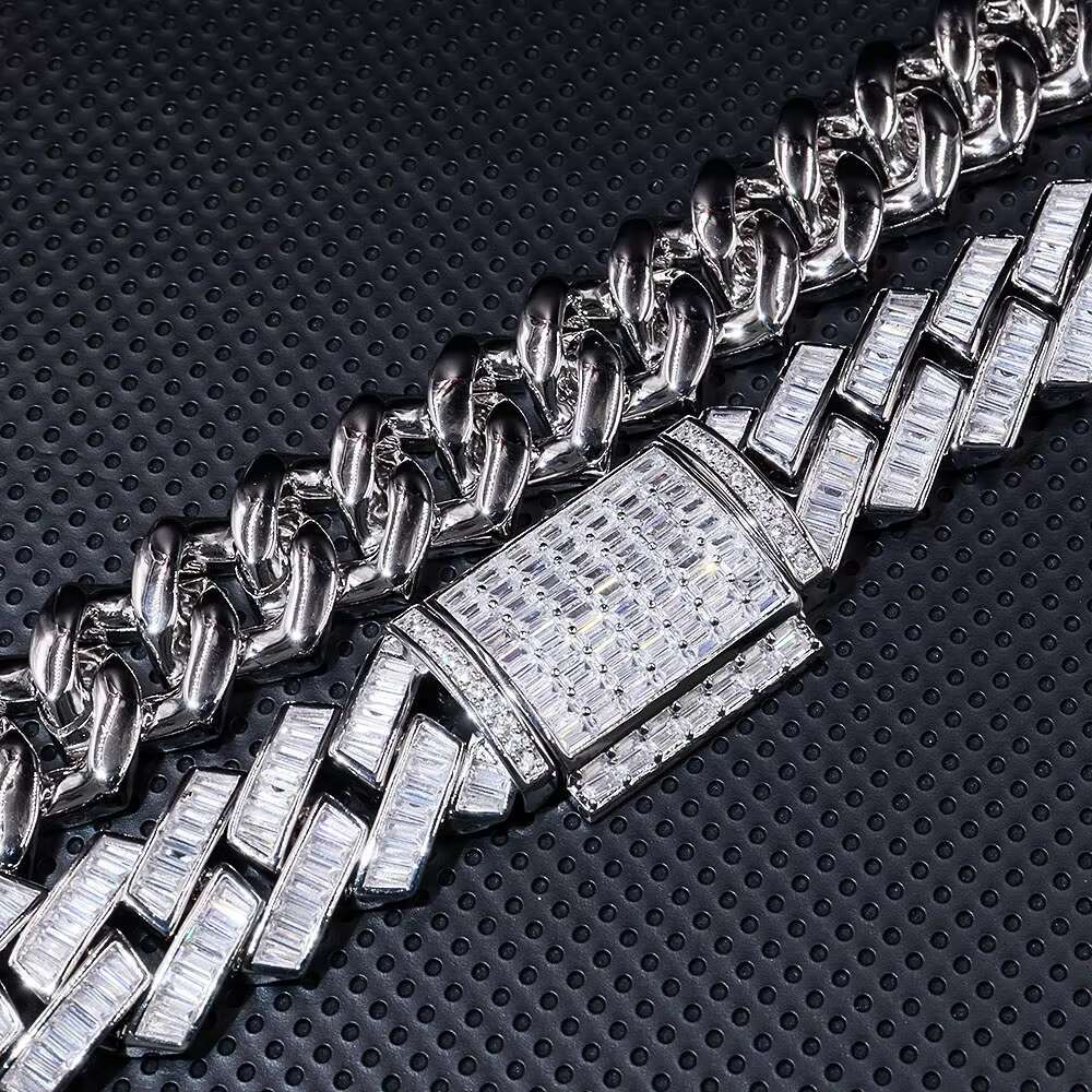 925silver Inlaid Mosan Diamond Light Luxury High-End 21MM Hot Selling Necklaces in Europe and America